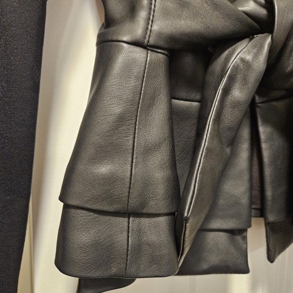 Gorgeous GILI Faux Leather Peplum Jacket - Picture 2 of 10